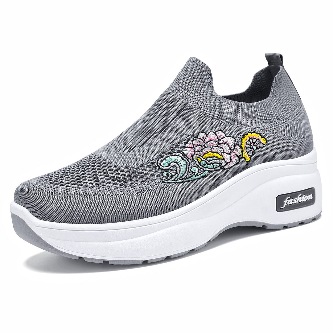 Damen nan elastischer Strick-Slipper mit aufgesticktem Blumenmotiv und stützender Keil-Laufsohle Drune