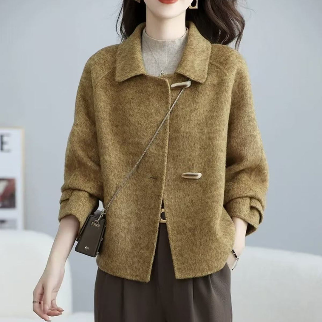 Damen kuschelige Strickjacke mit modernen Knopfdetails Drune