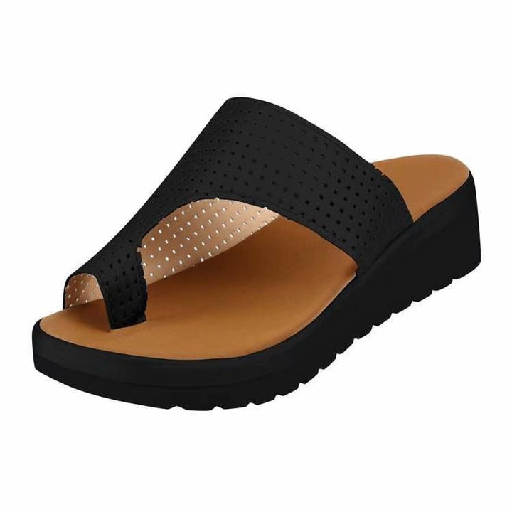 Damen nan lässige Zehensteg-Slipper mit gelochtem Soft-Obermaterial und dämpfender Keilsohle Drune