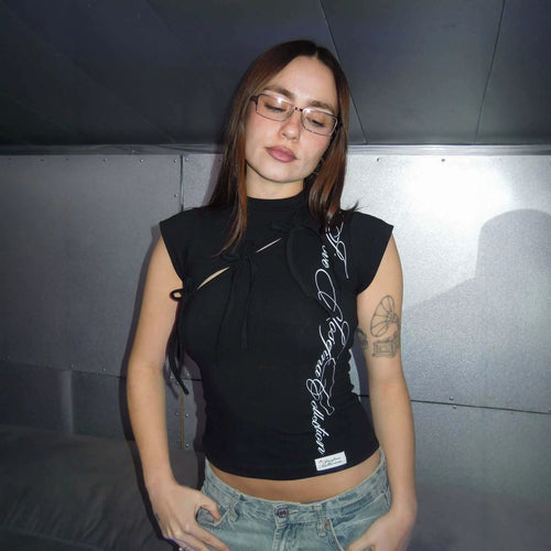 Damen Modisches T-Shirt mit asymmetrischem Schnitt und kreativem Druck Drune