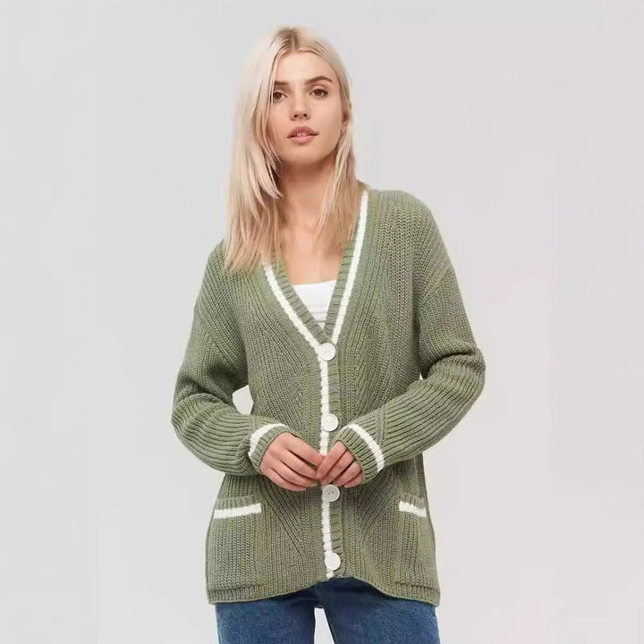 Damen Grobstrickjacke mit praktischen Pattentaschen und kontrastierenden Details Drune
