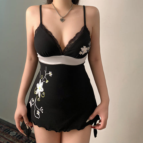 Damen Nachthemd mit floralen Stickdetails und Spitzenverarbeitung Drune