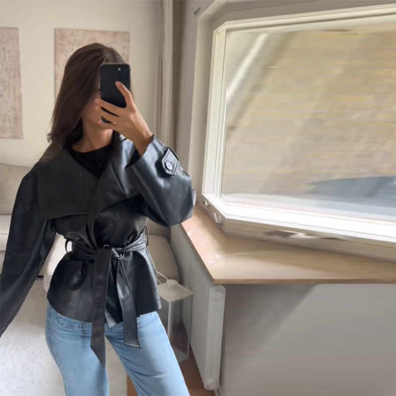 Damen Modische Cropped-Lederjacke mit doppelter Knopfleiste und breitem Kragen Drune