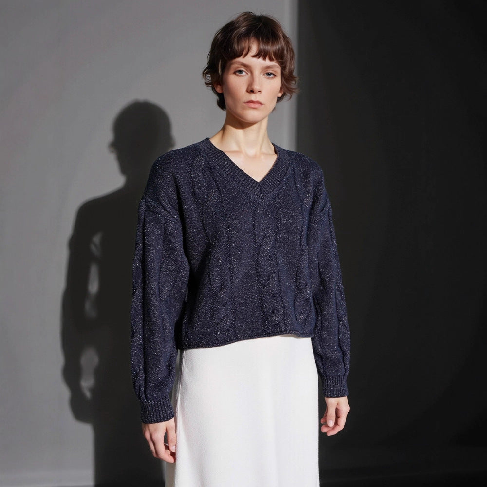 Damen Grobstrickpullover mit V-Ausschnitt und modernen Details Drune