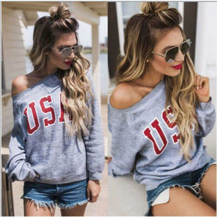 Damen Collegepullover mit lässigem Off-Shoulder Schnitt und auffälligem Schriftzug Drune