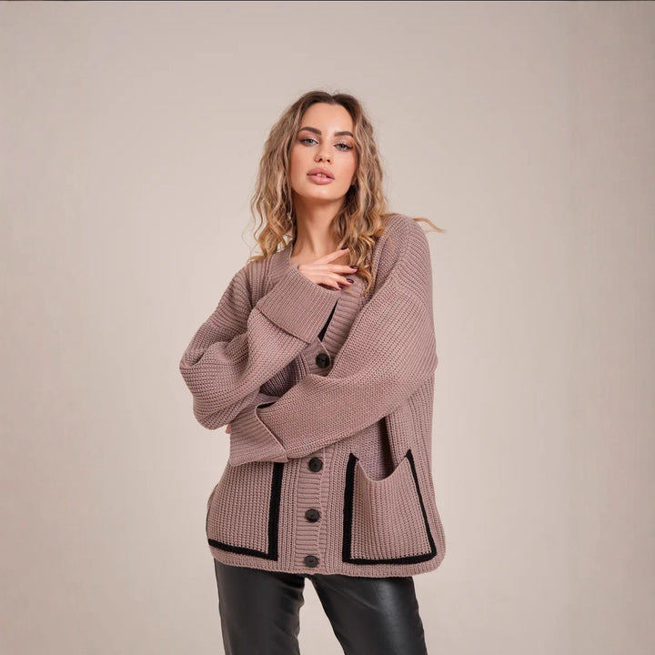 Damen Strickjacke mit modischem Schnitt und praktischen Knöpfen Drune