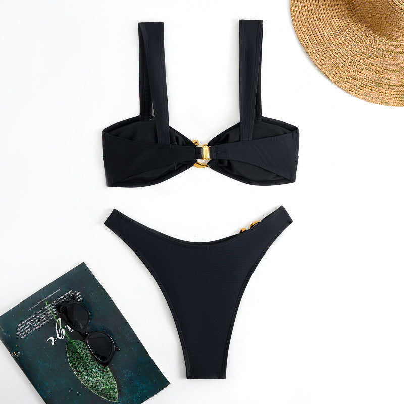 Damen Bikini-Set mit breiten Trägern und modischem Golddetail Drune
