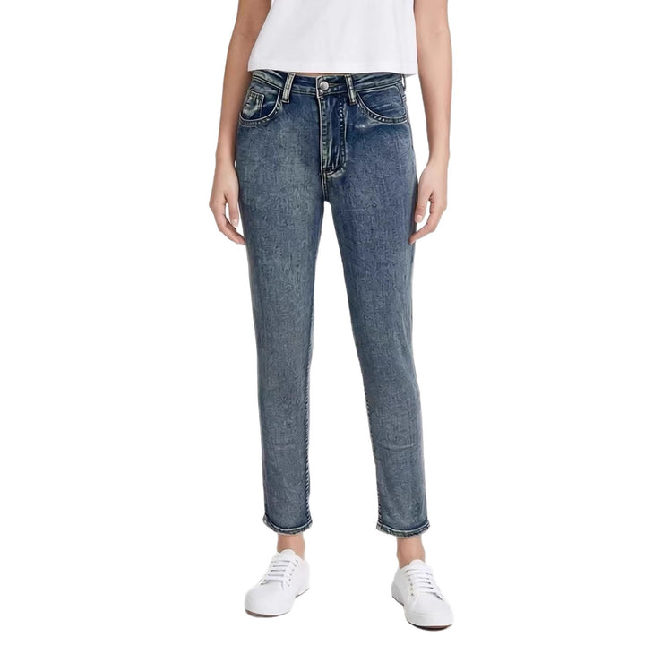 Damen Slim-Fit Jeans mit modernem Used-Effekt und hoher Taille Drune