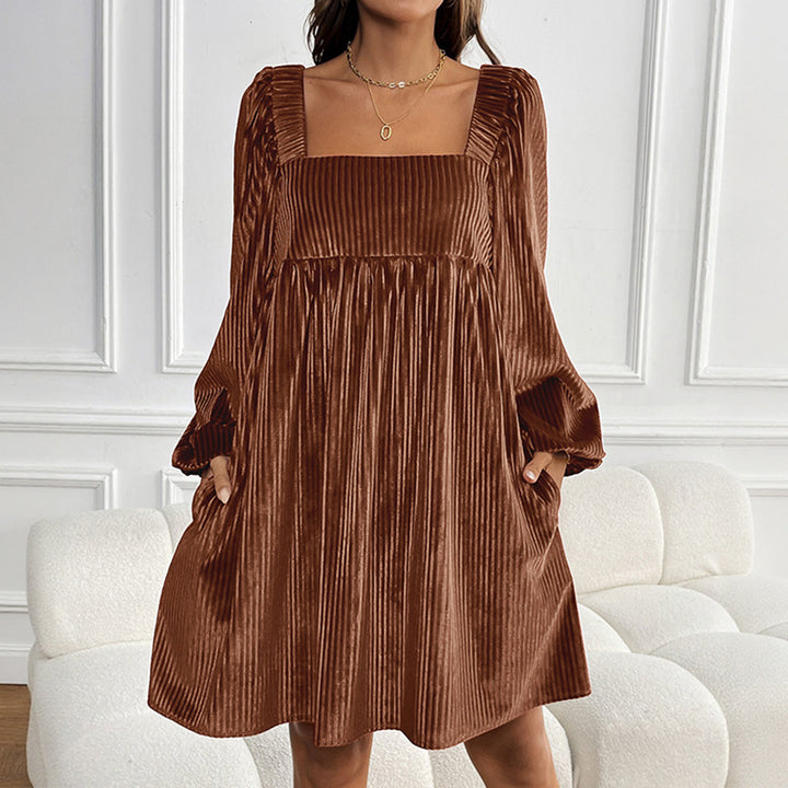 Damen Oversized Kleid mit eleganter Rüschendetail und luxuriösem Cordstoff Drune