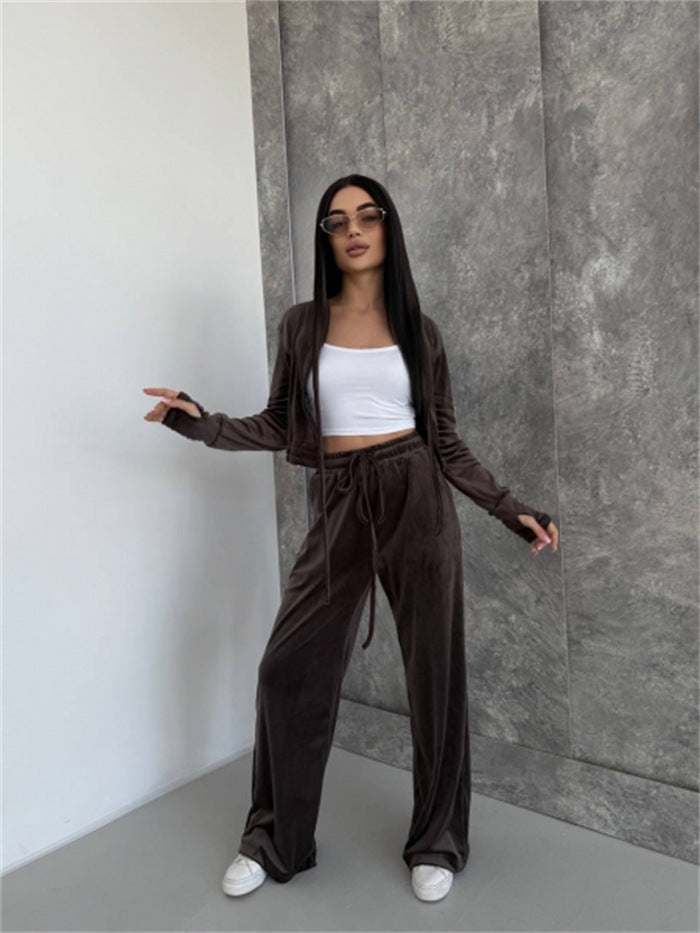 Damen Velours Lounge-Set mit tailliertem Hoodie und elastischen Hosen Drune