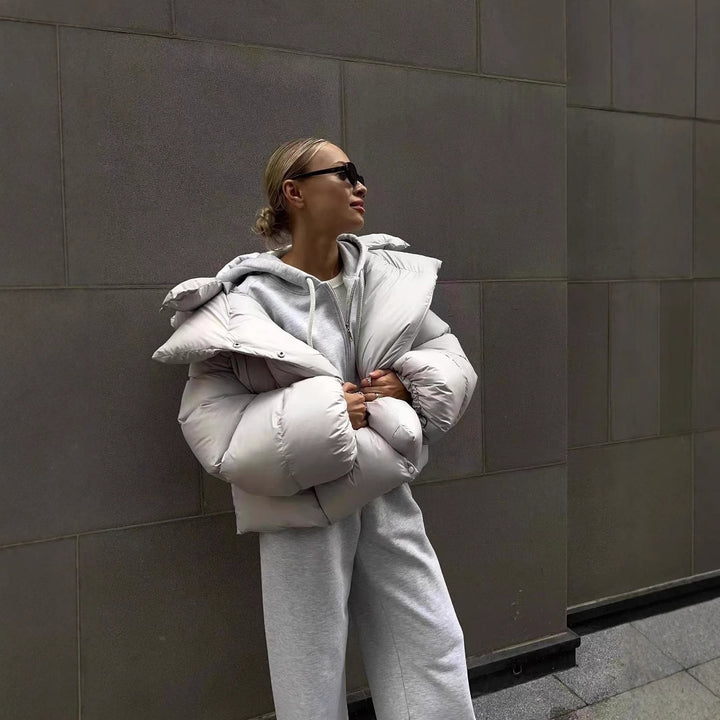 Damen oversized Daunenjacke mit hohem Kragen und voluminösen Ärmeln Drune