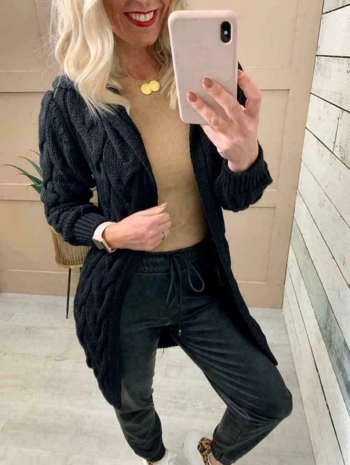 Damen Strickjacke mit modischem Zopfmuster Drune