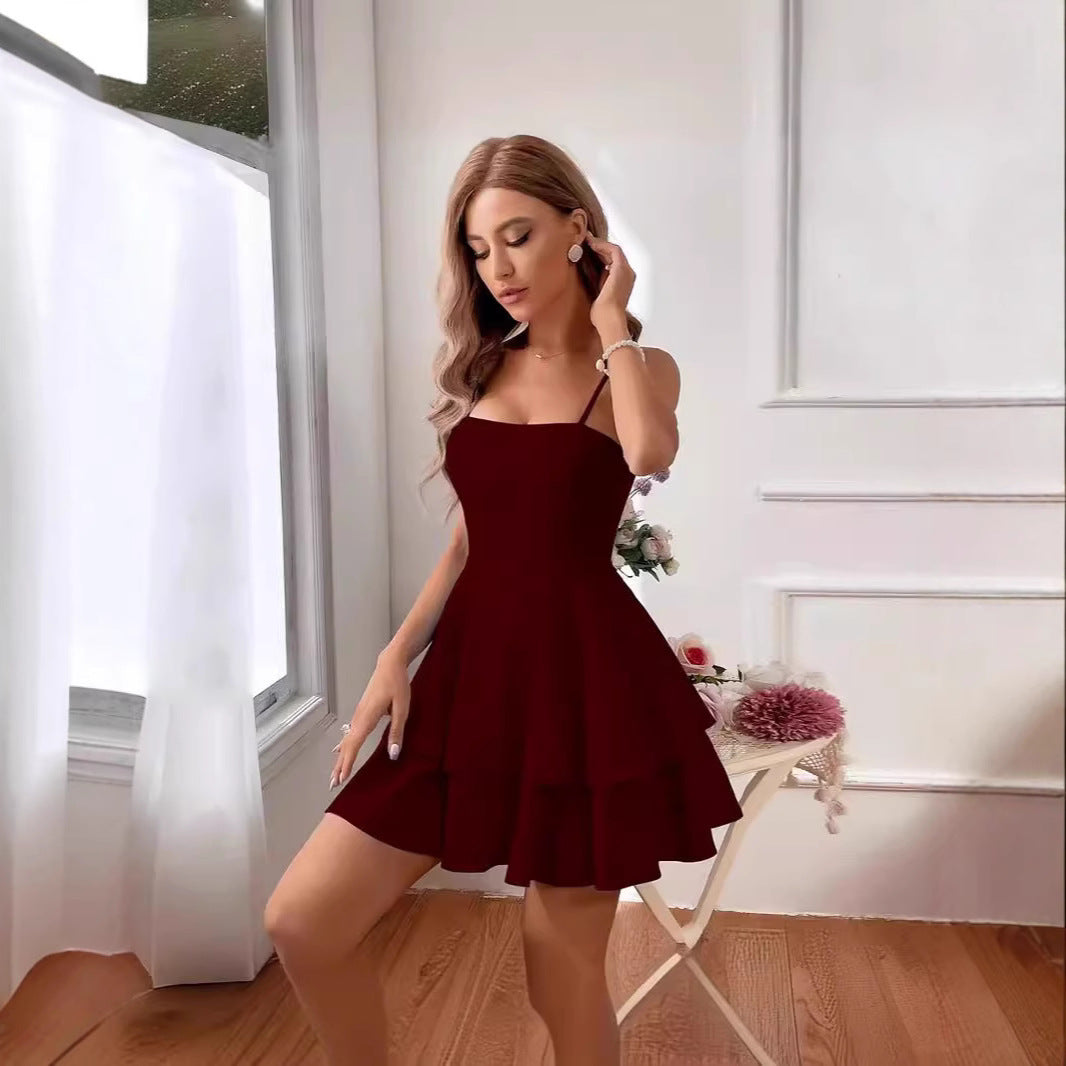 Damen luftiges Sommerkleid mit schulterfreien Trägern und verspieltem Bobtail-Saum Drune