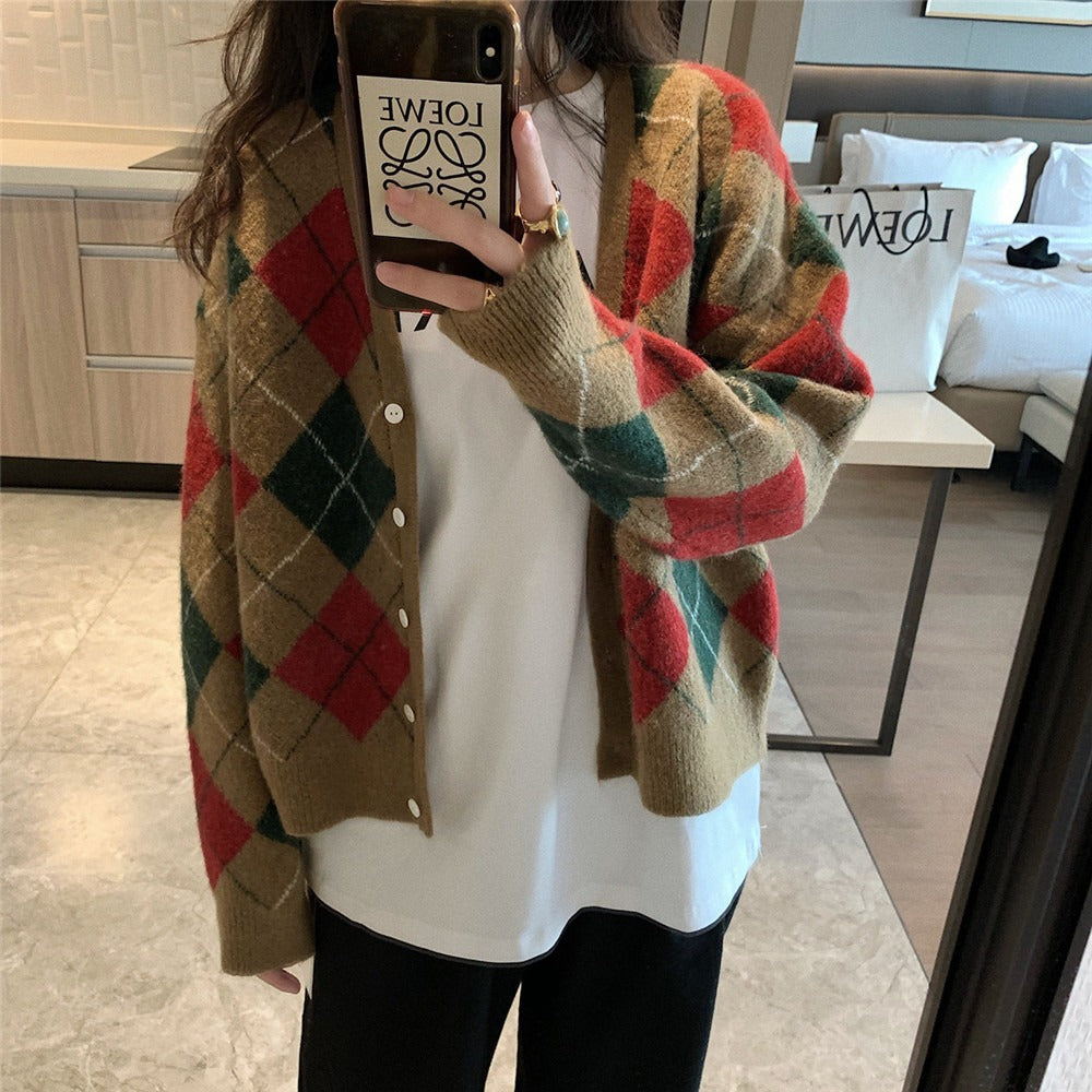 Damen modische Gehrockjacke mit aufwendigem Rautenmuster und Knopfdetails Drune