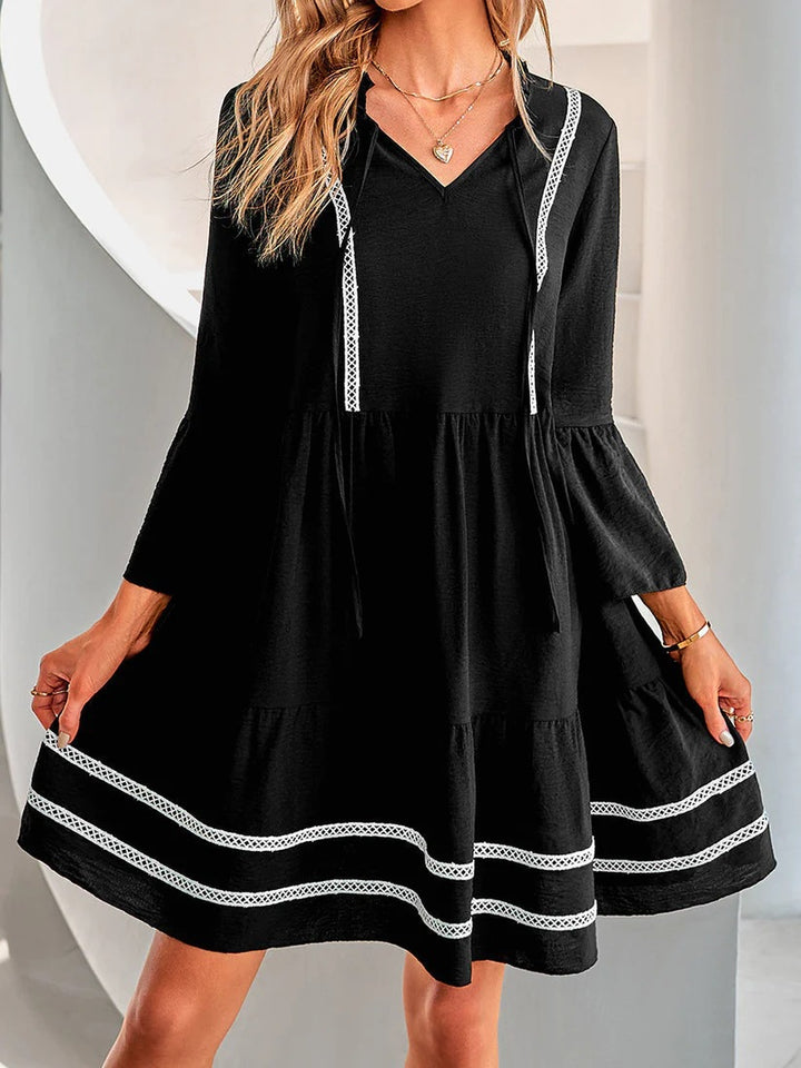 Damen Freizeitkleid mit weitem Schnitt und dekorativen Rüschen Drune
