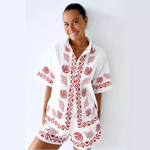 Damen luftiges Strand-Outfit mit floralem Stickdesign und praktischen Taschen Drune