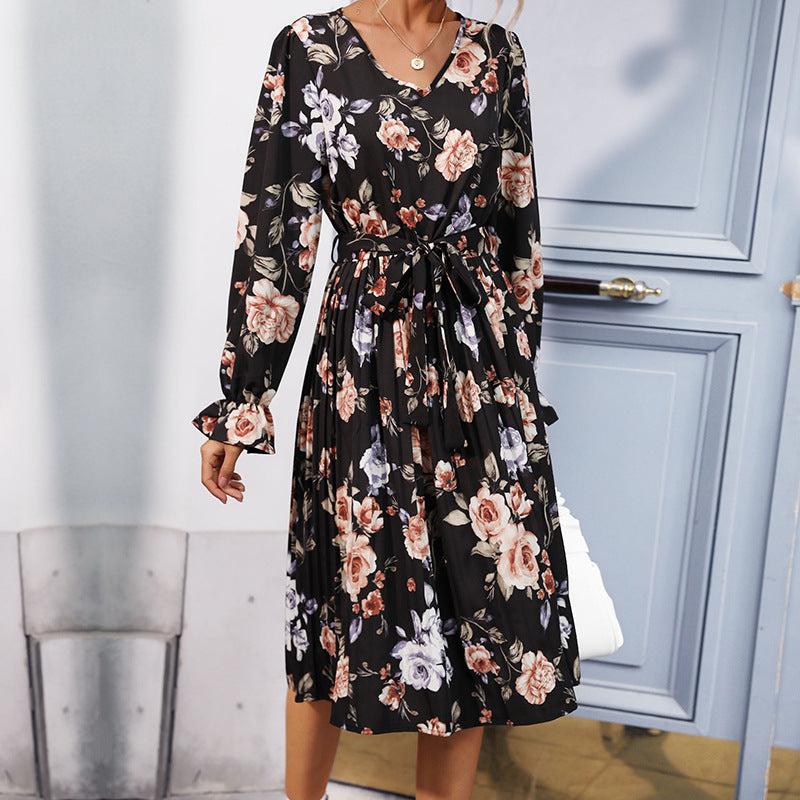 Damen Maxikleid mit floralem Design und eleganter Taillierung Drune