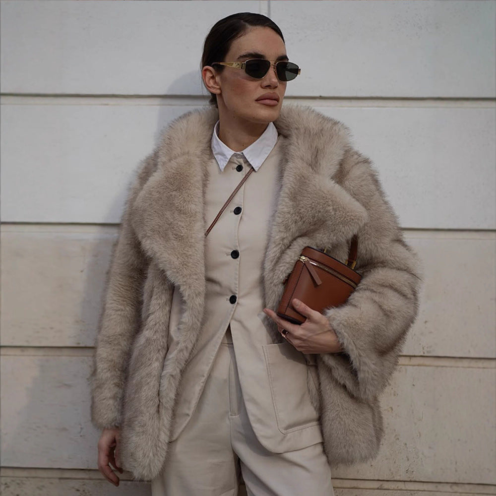 Damen Kunstfelljacke mit voluminösen Ärmeln und luxuriösem Design Drune