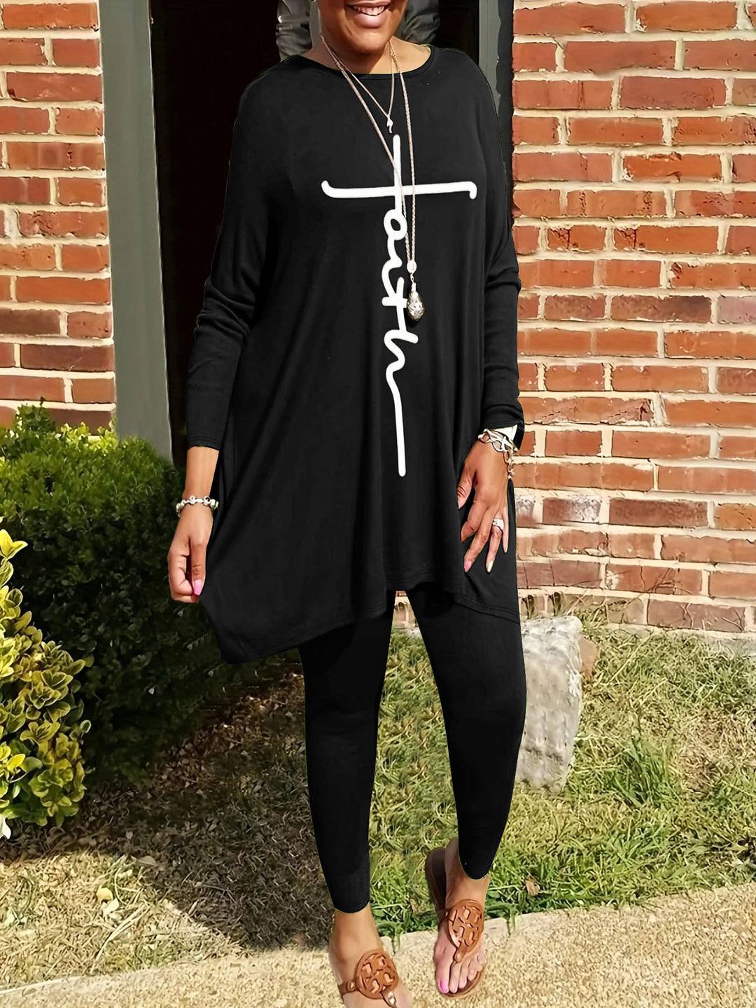 Damen Leggings- und Tunika-Set mit asymmetrischem Schnitt und motivierenden Prints Drune