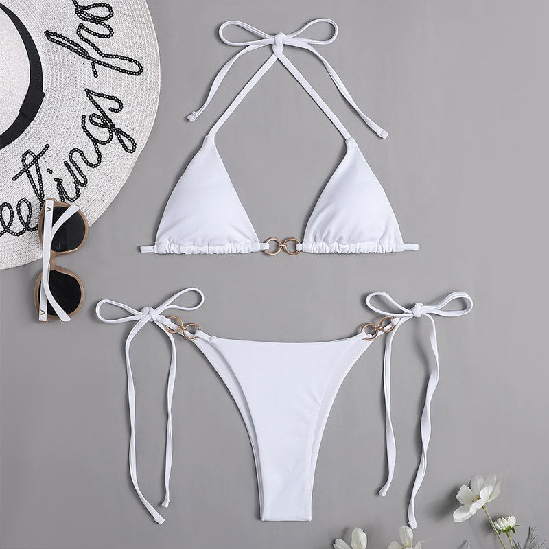Damen Triangel-Bikini mit verspielten Schnürdetails und eleganten Ringen Drune