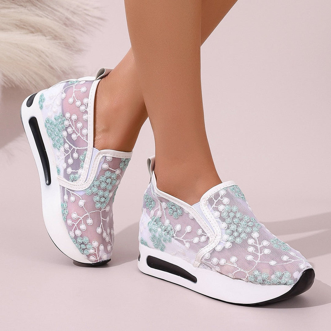 Damen Elegante und luftige Sneakers mit floraler Bestickung Drune