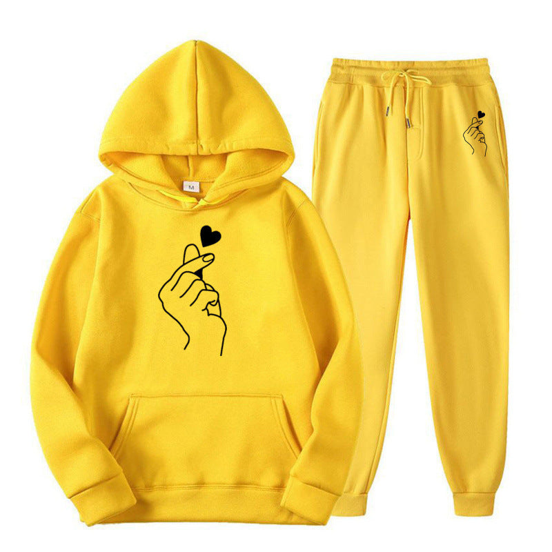Damen Jogginganzug mit kreativem Herzmotiv und bequemer Passform Drune