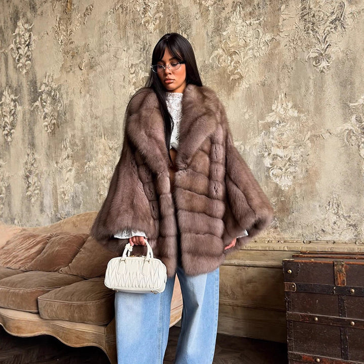 Damen luxuriöse Kunstfelljacke mit weitem Schnitt und modischen Details Drune