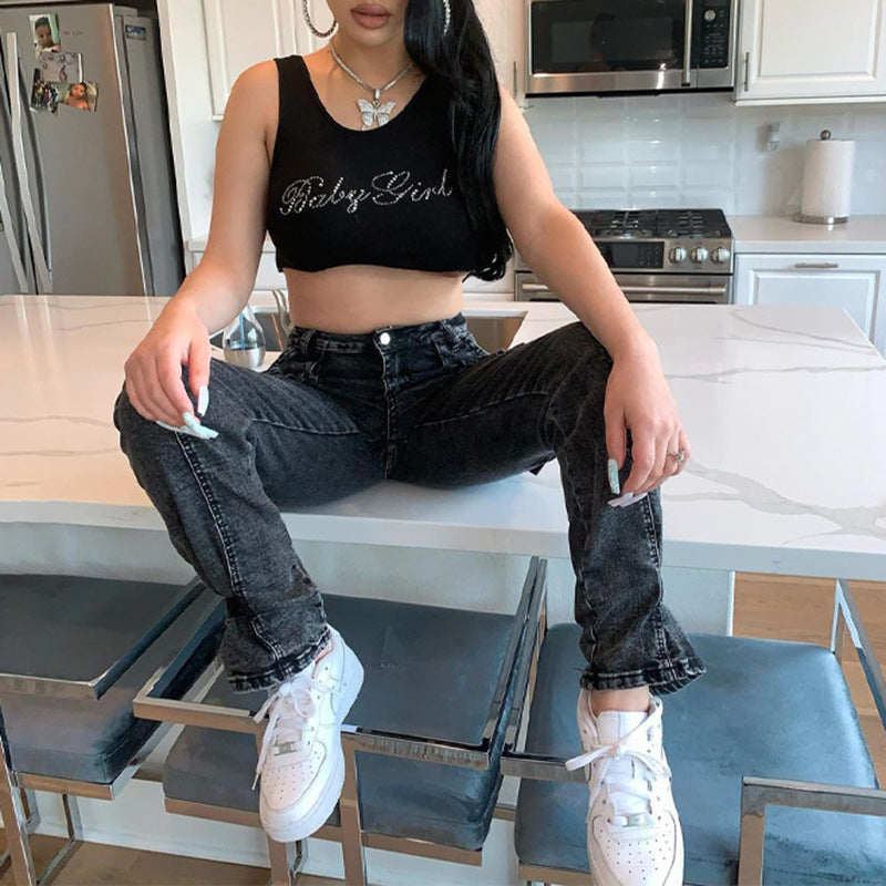 Damen Crop-Top mit glitzerndem Schriftzug und trendy Schnitt Drune