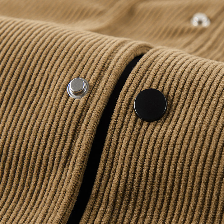 Herren nan gefütterte Kordjacke im Trucker-Stil mit Druckknopfverschluss und aufgesetzten Brusttaschen Drune