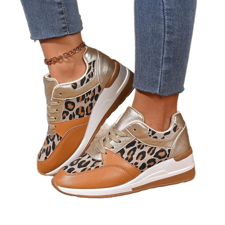 Damen nan stilvolle Plateau-Sneaker mit Leopardenmuster, gepolsterter Komfortinnensohle und glänzenden Einsätzen Drune