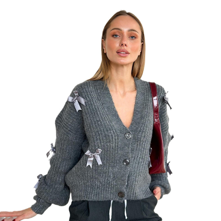 Damen Strickjacke mit romantischen Rüschendetails Drune