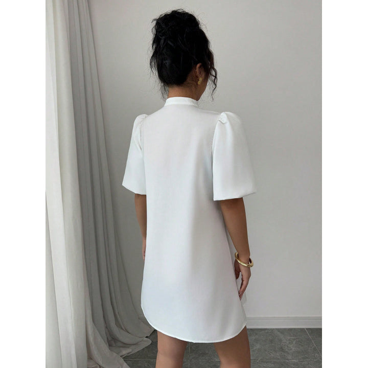 Damen Kurzarmkleid mit Schleifendetails und V-Ausschnitt Drune