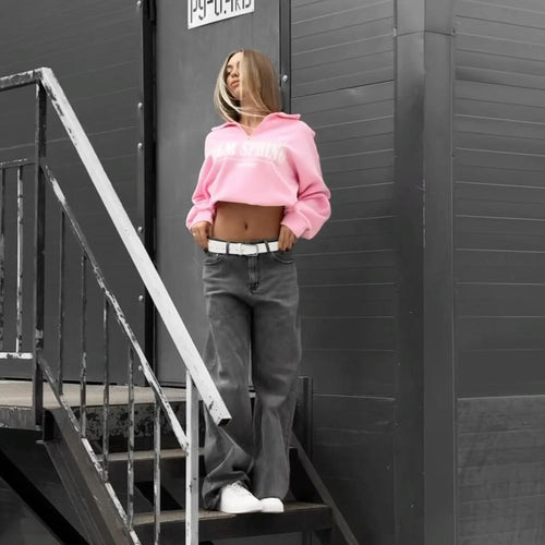 Damen cropped Kapuzenoberteil mit auffälligem Logo Drune