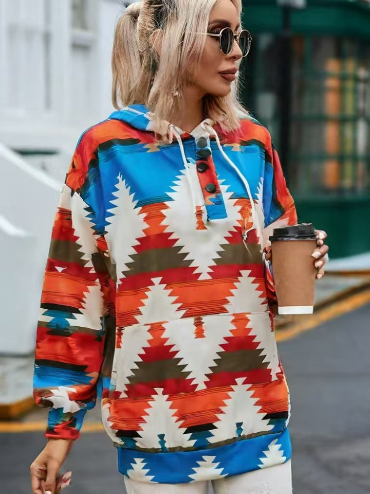 Damen Kapuzenpullover mit kreativem Farbmuster und praktischen Knöpfen Drune