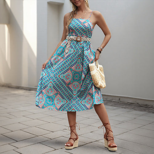 Damen Maxikleid mit feinem Boho-Muster und verstellbaren Spaghetti-Trägern Drune