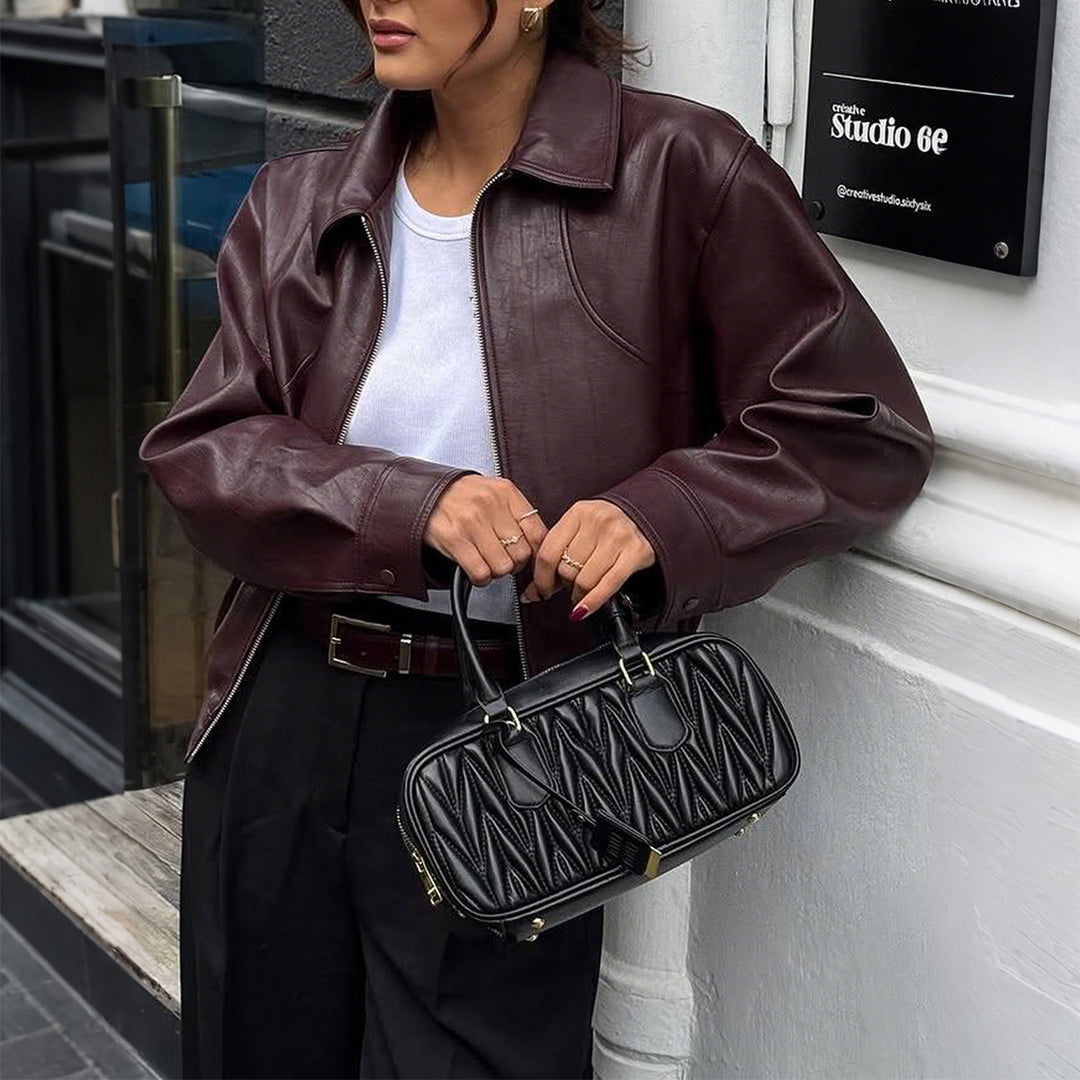 Damen nan kurze Oversize-Lederjacke mit Hemdkragen, sichtbarem Reißverschluss und lässiger Silhouette Drune