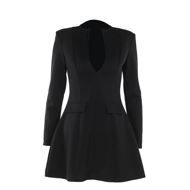 Damen schickes Minikleid mit tiefem Ausschnitt und tailliertem Schnitt Drune