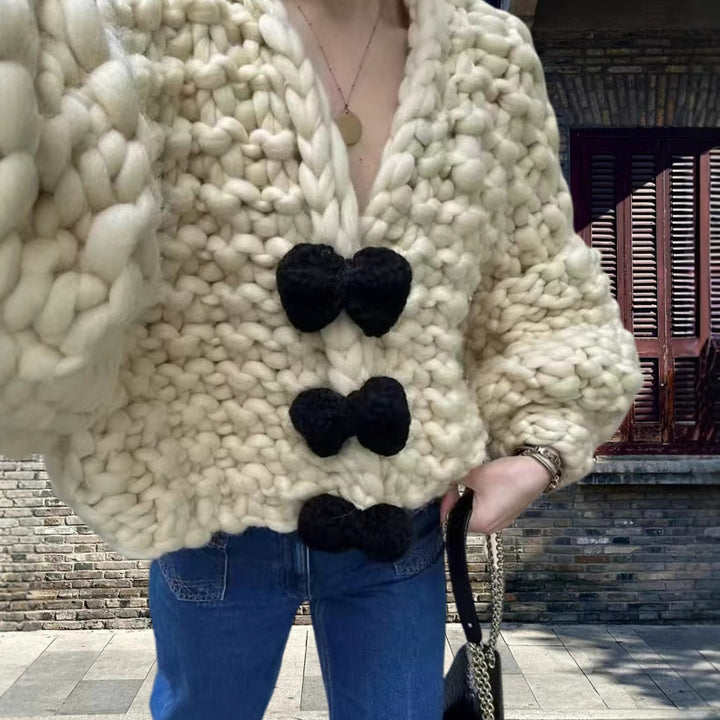 Damen Kuschelige Strickjacke mit großen Knöpfen Drune