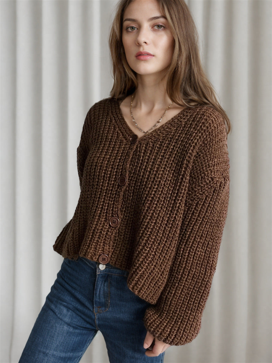 Damen cropped Strickjacke mit grober Maschenstruktur und großen Knöpfen Drune