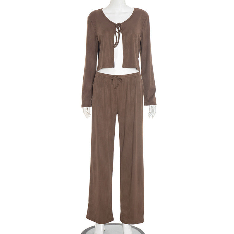 Damen bequemer Strickanzug mit cropped Jacke und weitem Hosenbein Drune