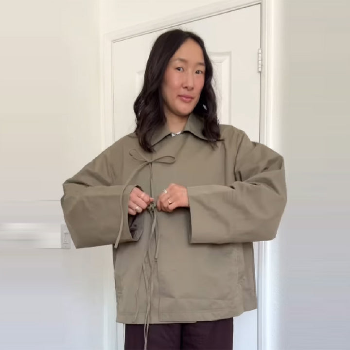 Damen Freizeitjacke mit modernen Bindegurten und lässigem Schnitt Drune