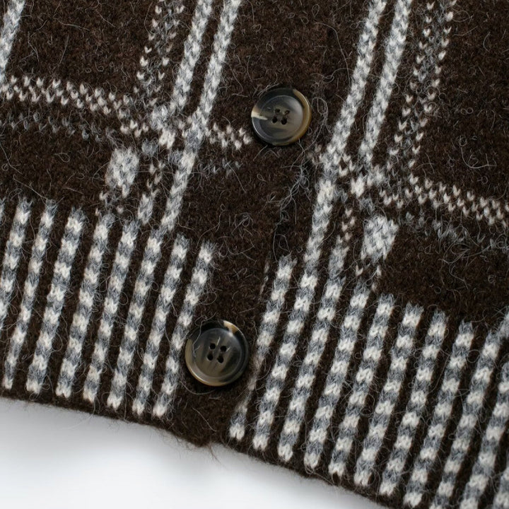 Damen Strickjacke mit modernem Karomuster und Knopfverschluss Drune
