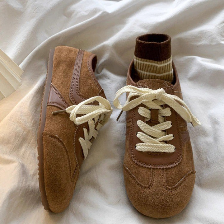 Damen Sportliche Sneakers aus Veloursleder mit atmungsaktiven Einsätzen und besonders weicher Sohle Drune