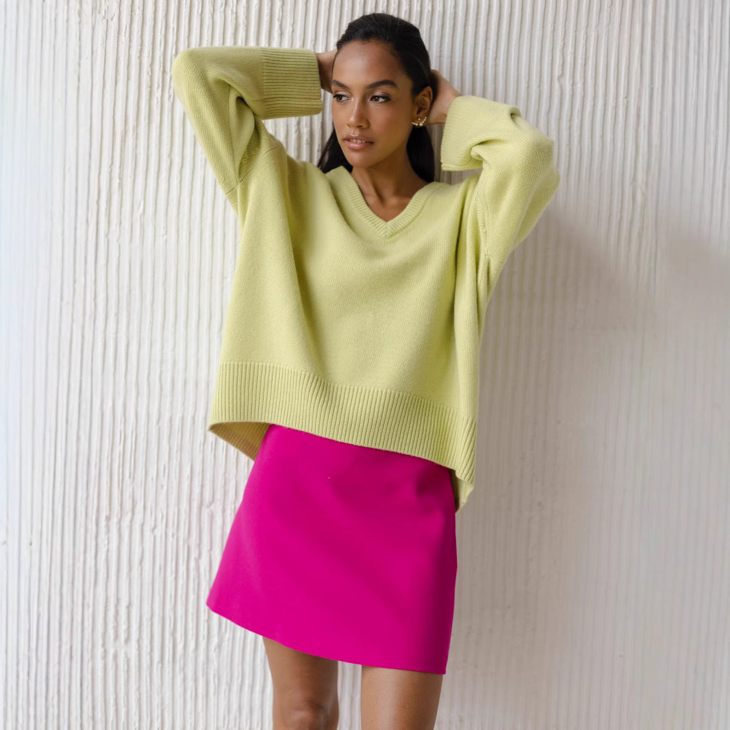Damen Viskose-Pullover mit tiefem V-Ausschnitt und breiten Bündchen Drune