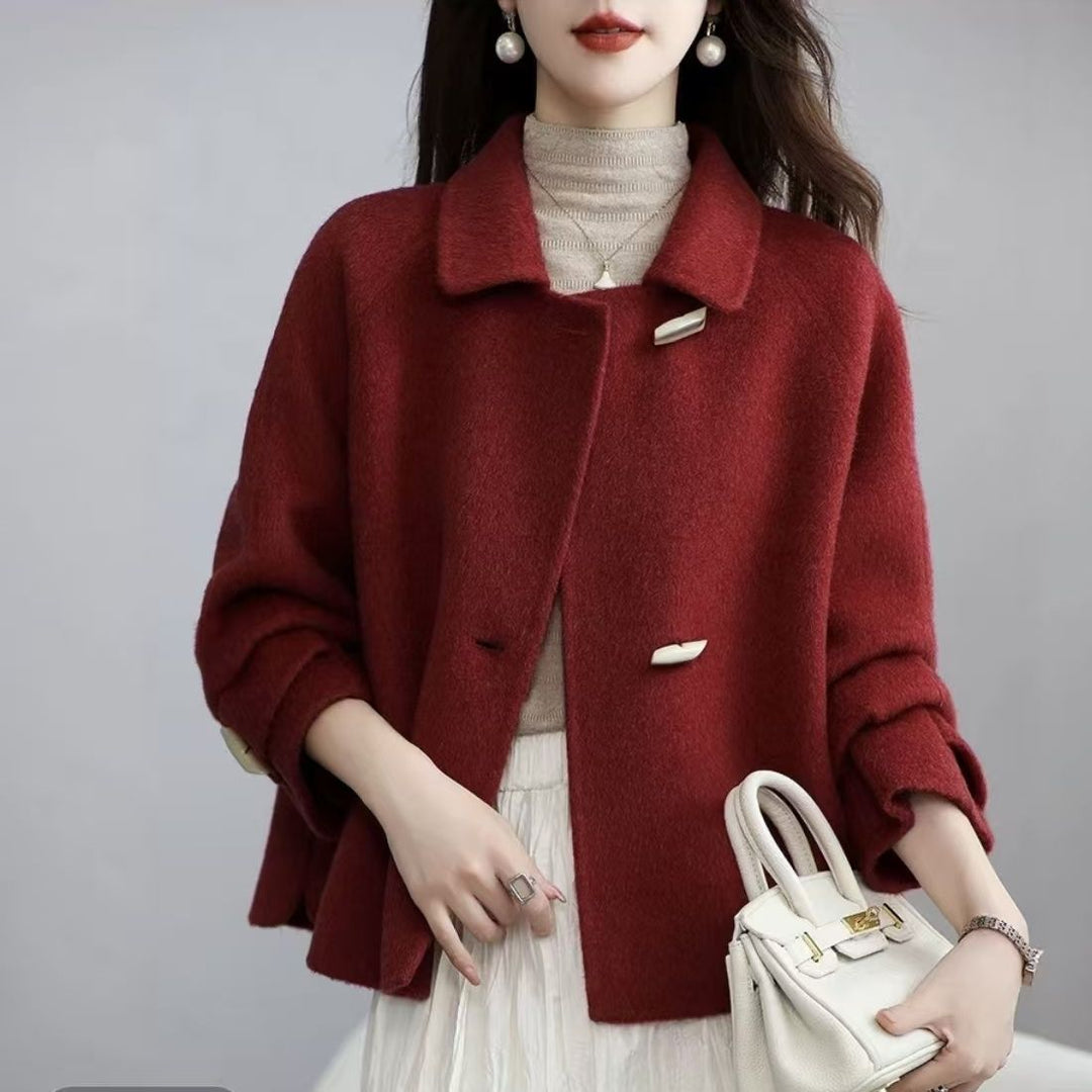 Damen kuschelige Strickjacke mit modernen Knopfdetails Drune