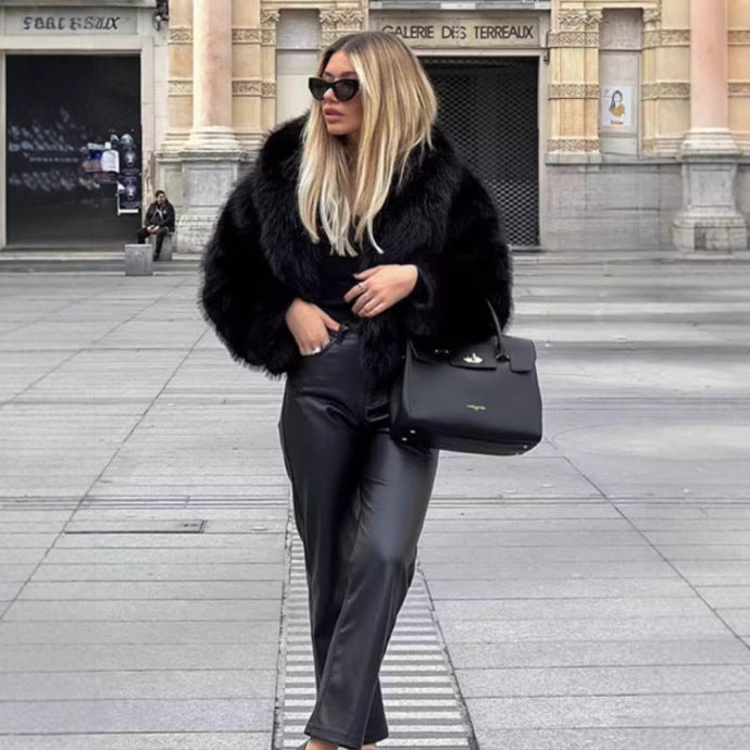 Damen Modische Kurzjacke aus Kunstfell Drune