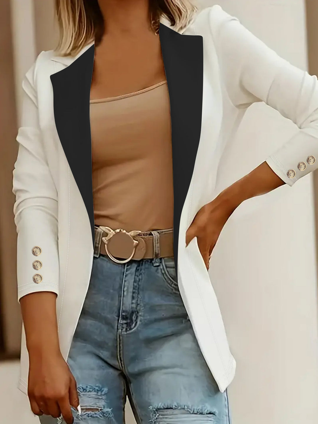 Damen Eleganter Blazer mit kontrastierenden Einsätzen Drune