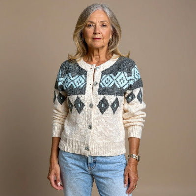 Damen nan kuscheliger Strickcardigan mit Zierholzknöpfen und Rundhalsausschnitt Drune