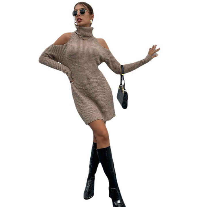 Damen Strickkleid mit Rollkragen und schulterfreiem Design Drune