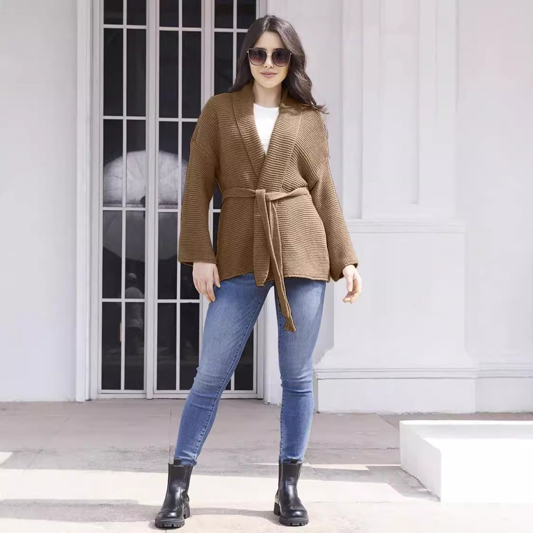 Damen Strickjacke mit modernem Wickeldesign und praktischen Bindegürtel Drune